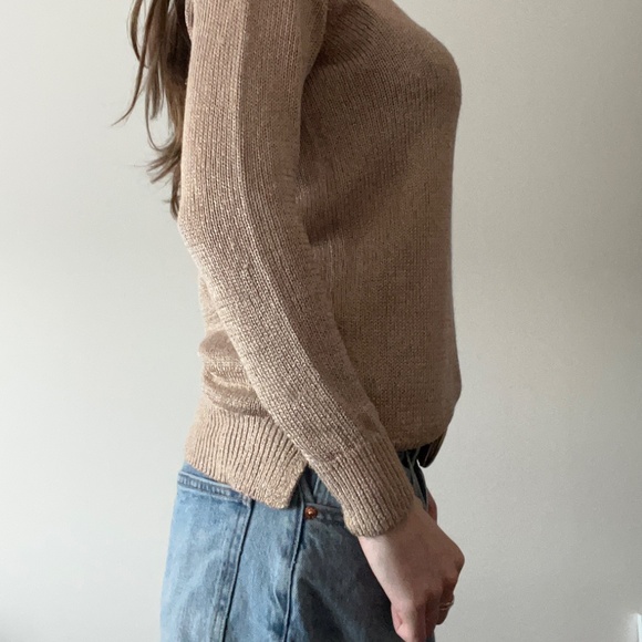 Club Monaco - Italian Yarn Gold Knit Sweater w/ Back Cut-Out: Women’s XS - Picture 2 of 7